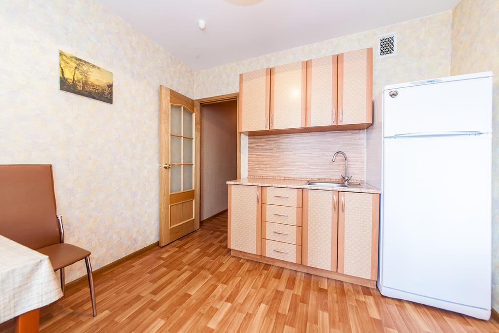 Apartments Na Kosmonavtov 65 Sankt Petersburg Zimmer foto